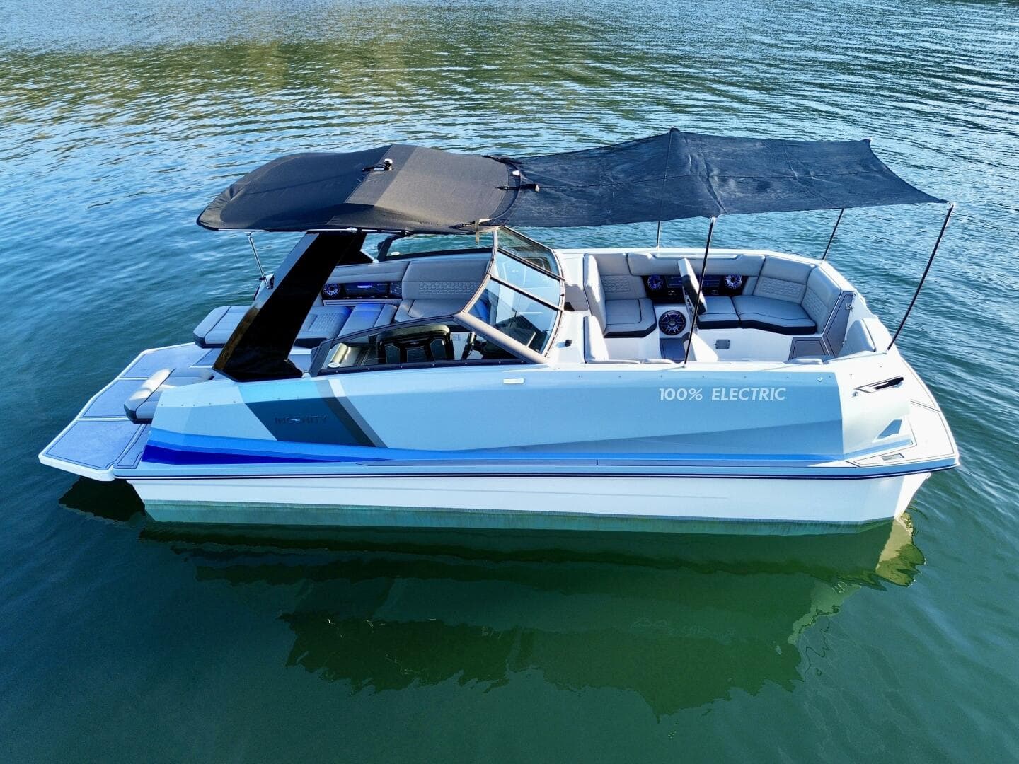 2023 Correct Craft Ingenity 23EL2 Electric Boat