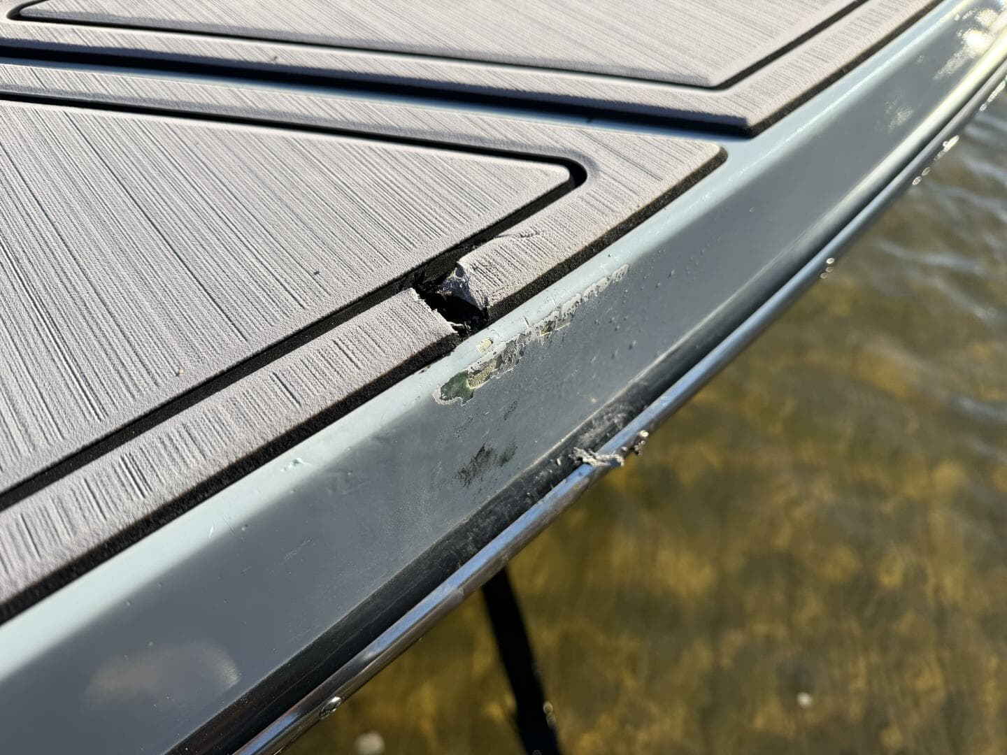 2023 Correct Craft Ingenity 23EL2 Electric Boat