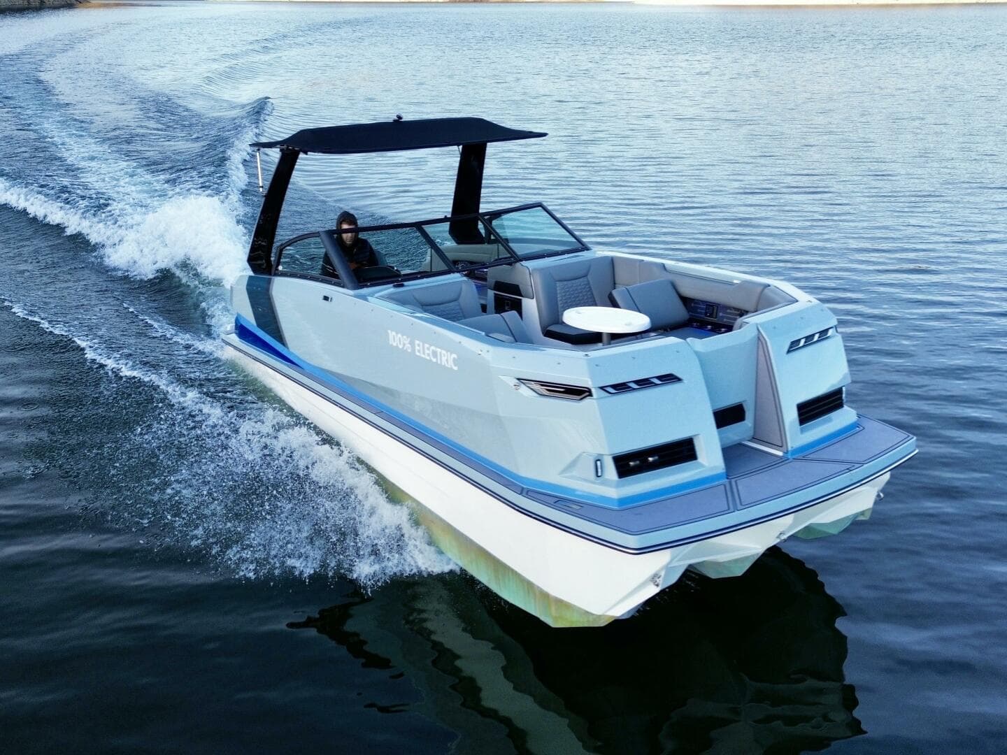 2023 Correct Craft Ingenity 23EL2 Electric Boat