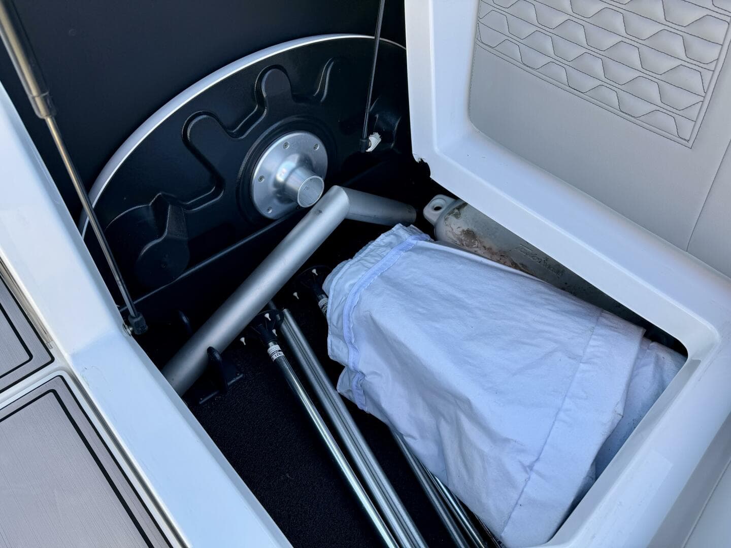 2023 Correct Craft Ingenity 23EL2 Electric Boat