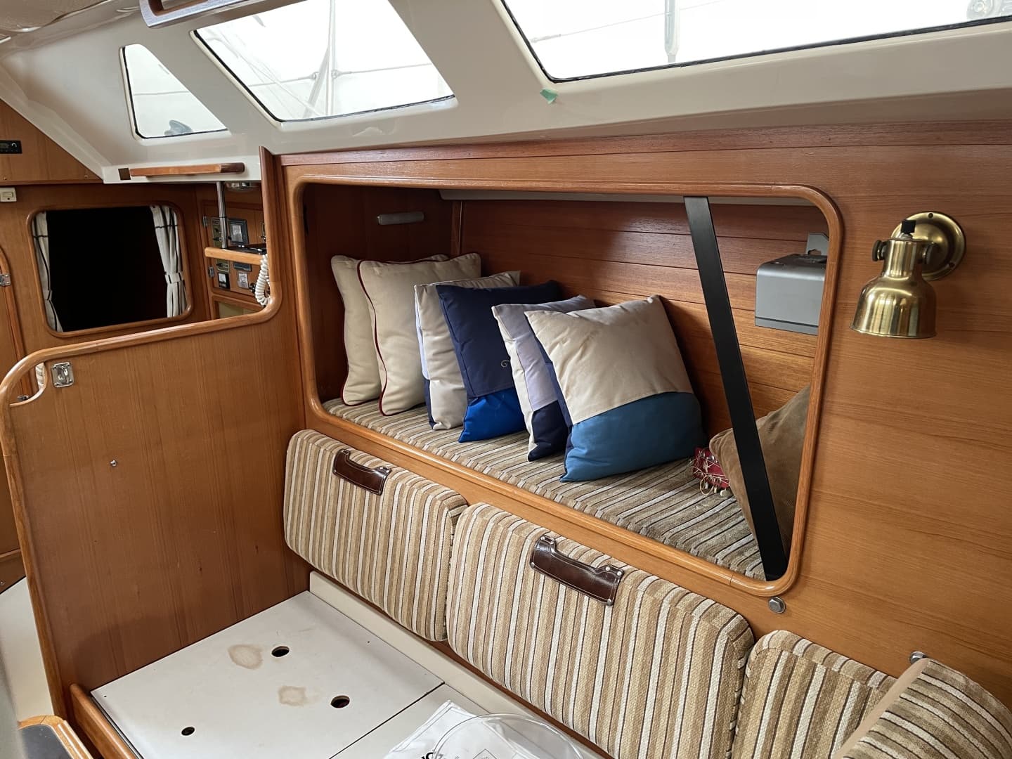 1981 Yamaha Boats 36