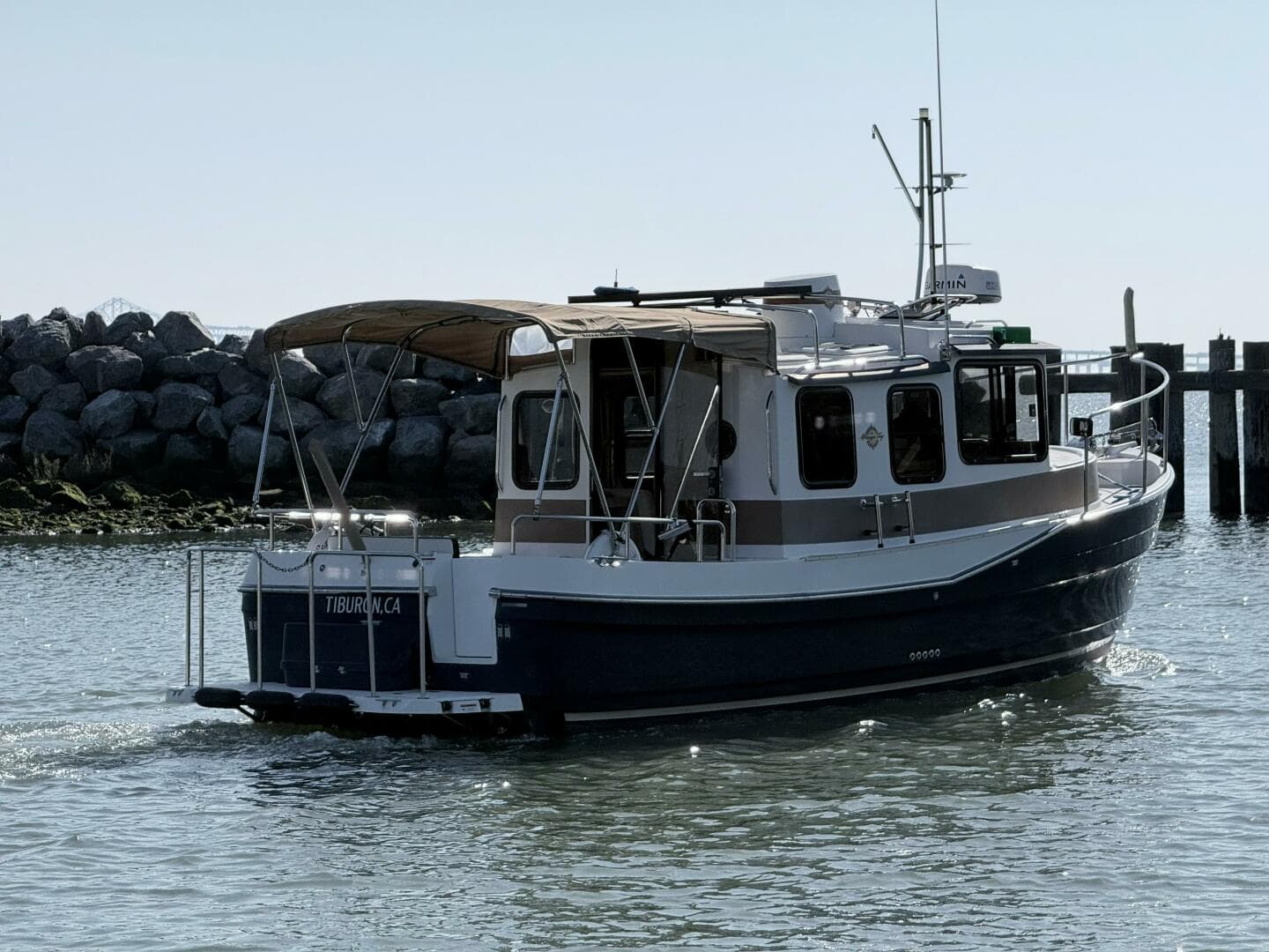 2016 Ranger Tugs R-25 SC