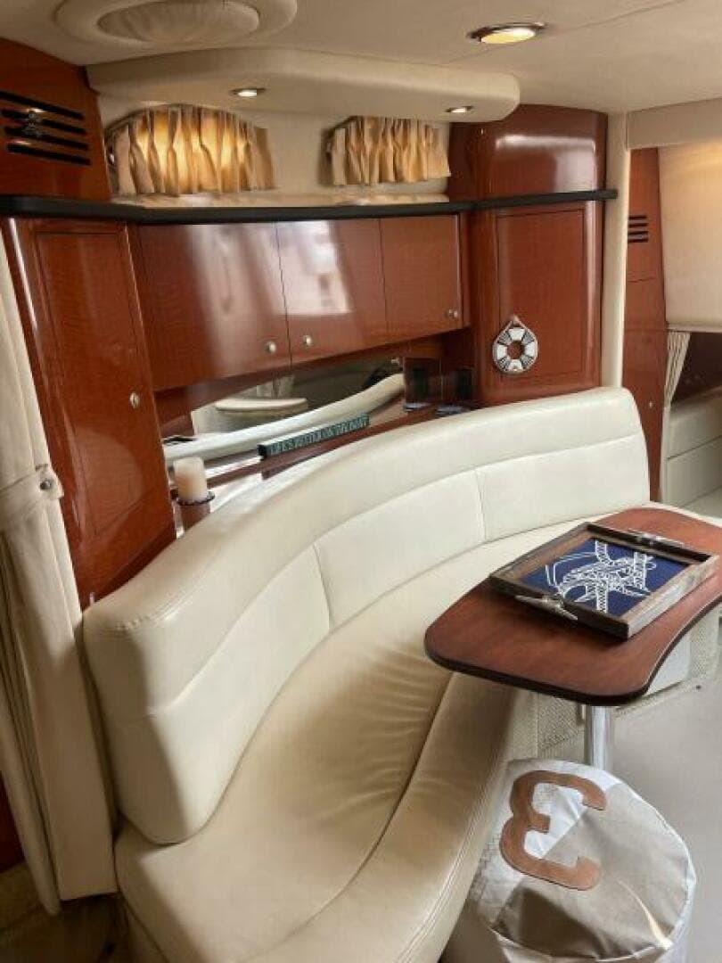 2005 Sea Ray Sundancer 320
