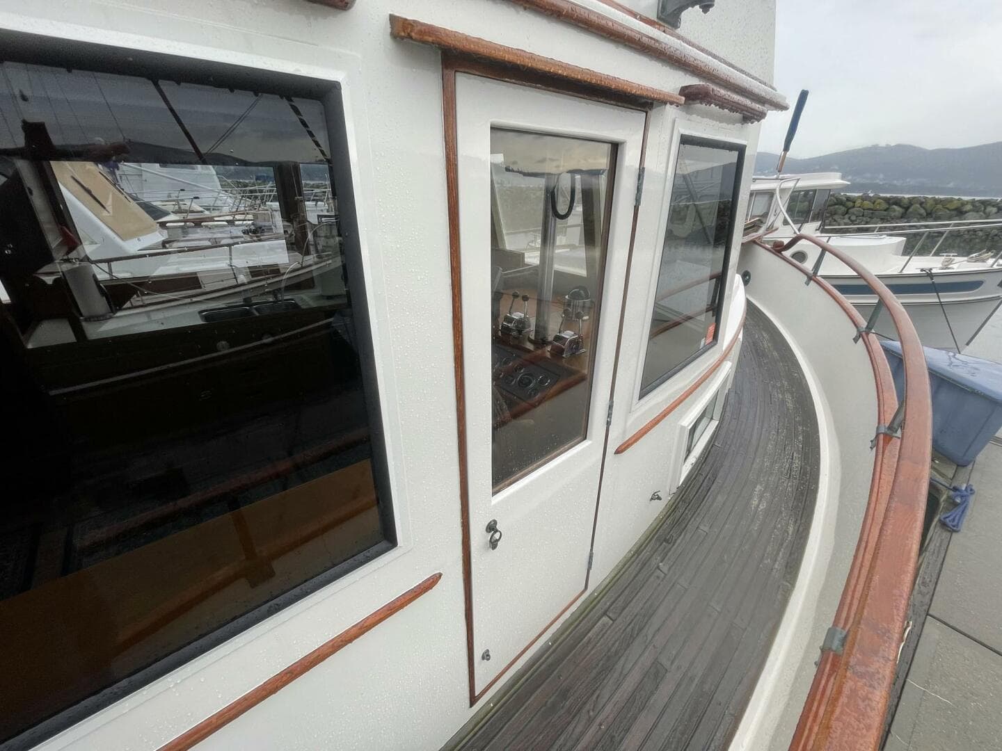 1974 Grand Banks GB42