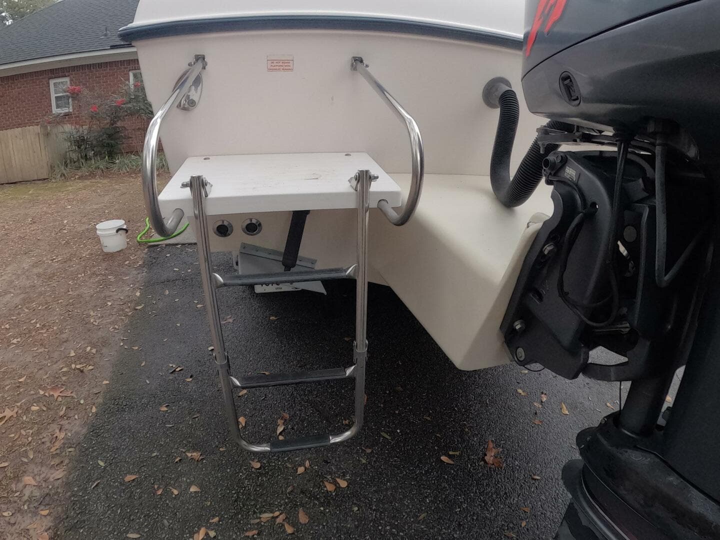 2001 Grady-White Gulfstream 232