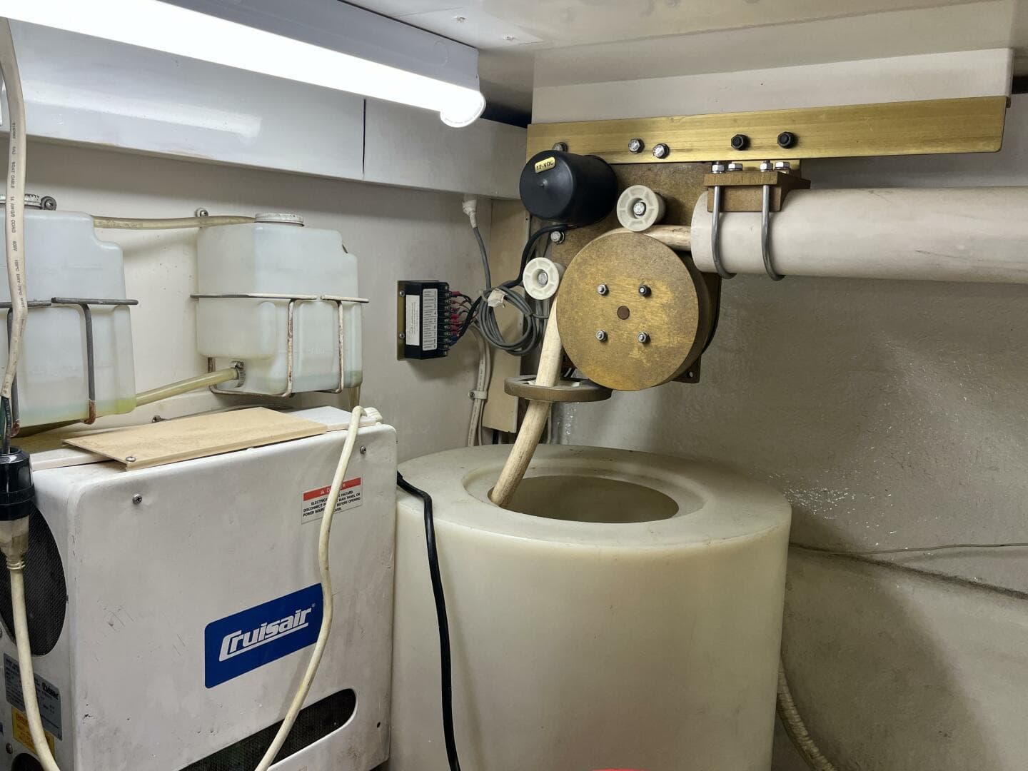 1999 Post 42 Convertible