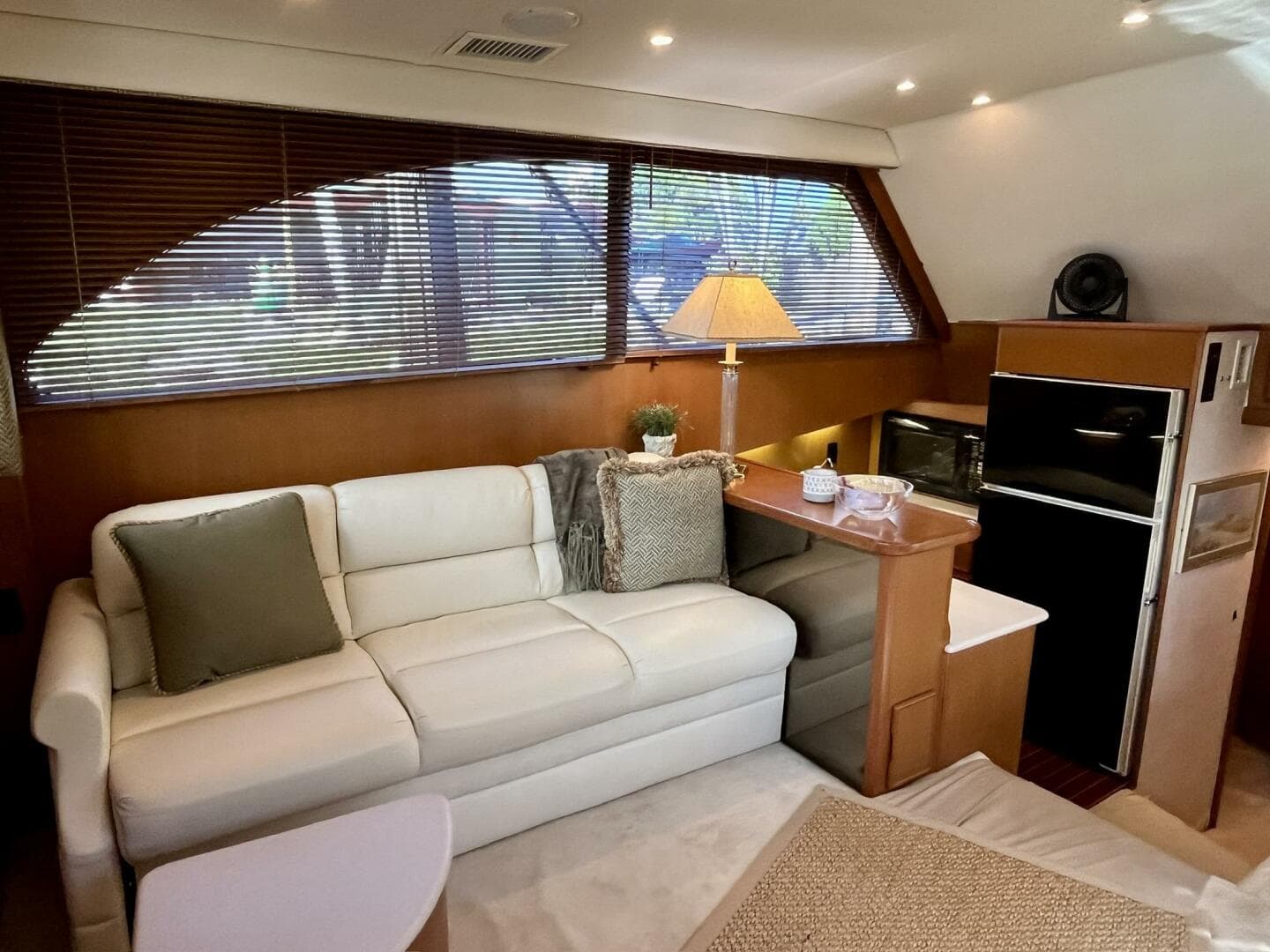 1999 Post 42 Convertible