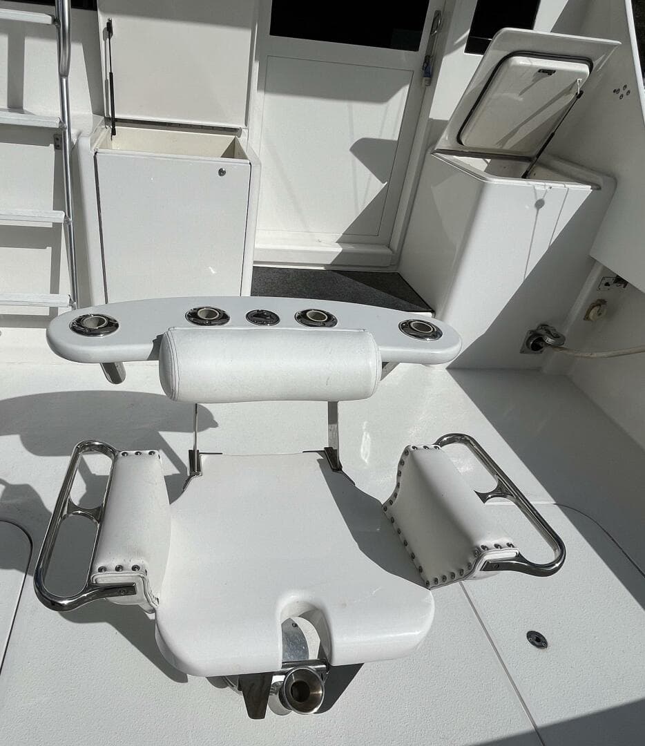 1999 Post 42 Convertible