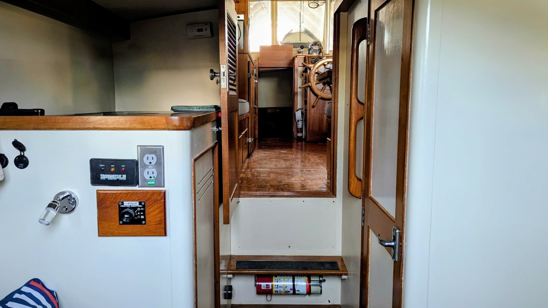 1974 Grand Banks 36 Classic