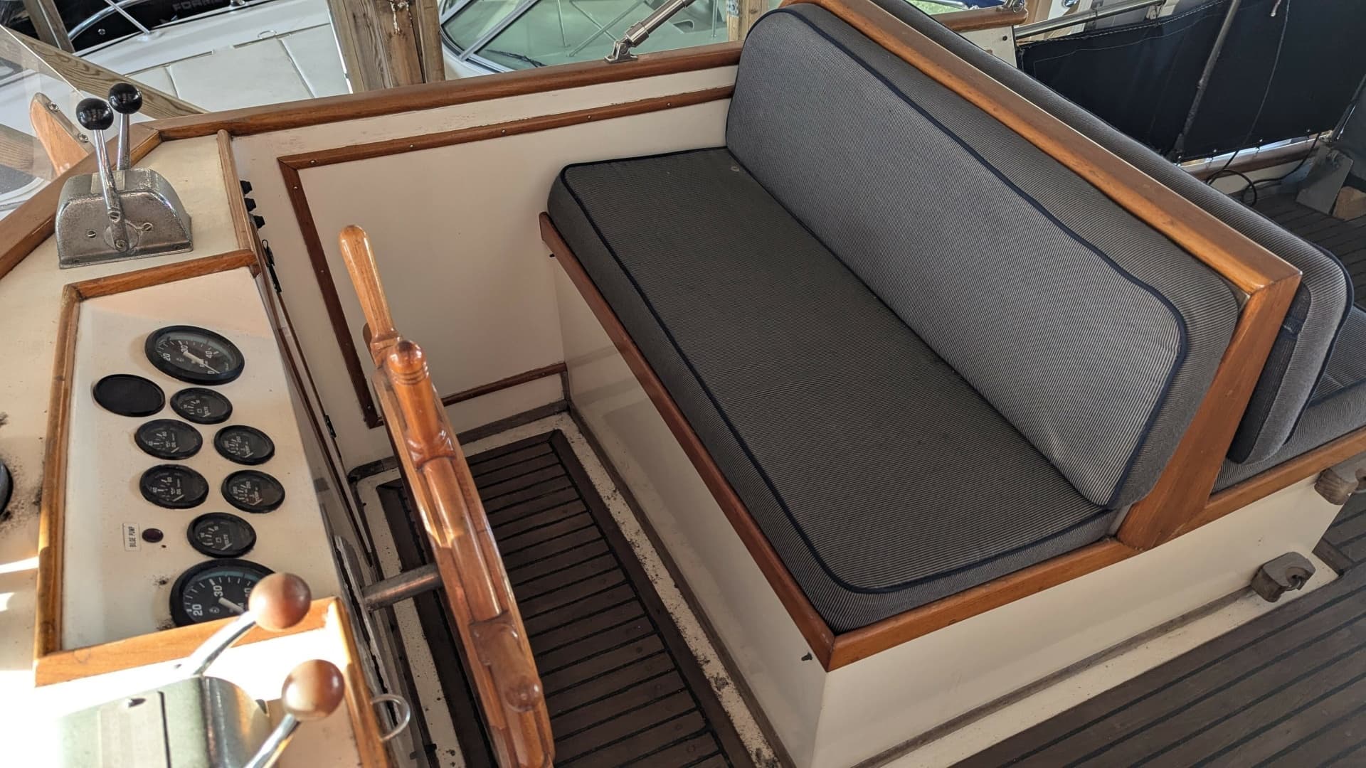 1974 Grand Banks 36 Classic