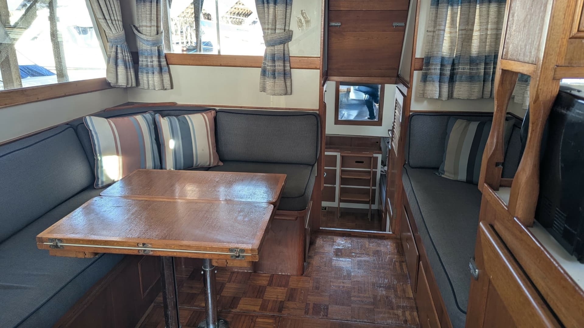 1974 Grand Banks 36 Classic