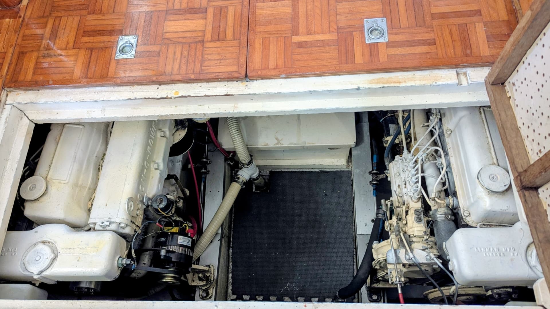 1974 Grand Banks 36 Classic