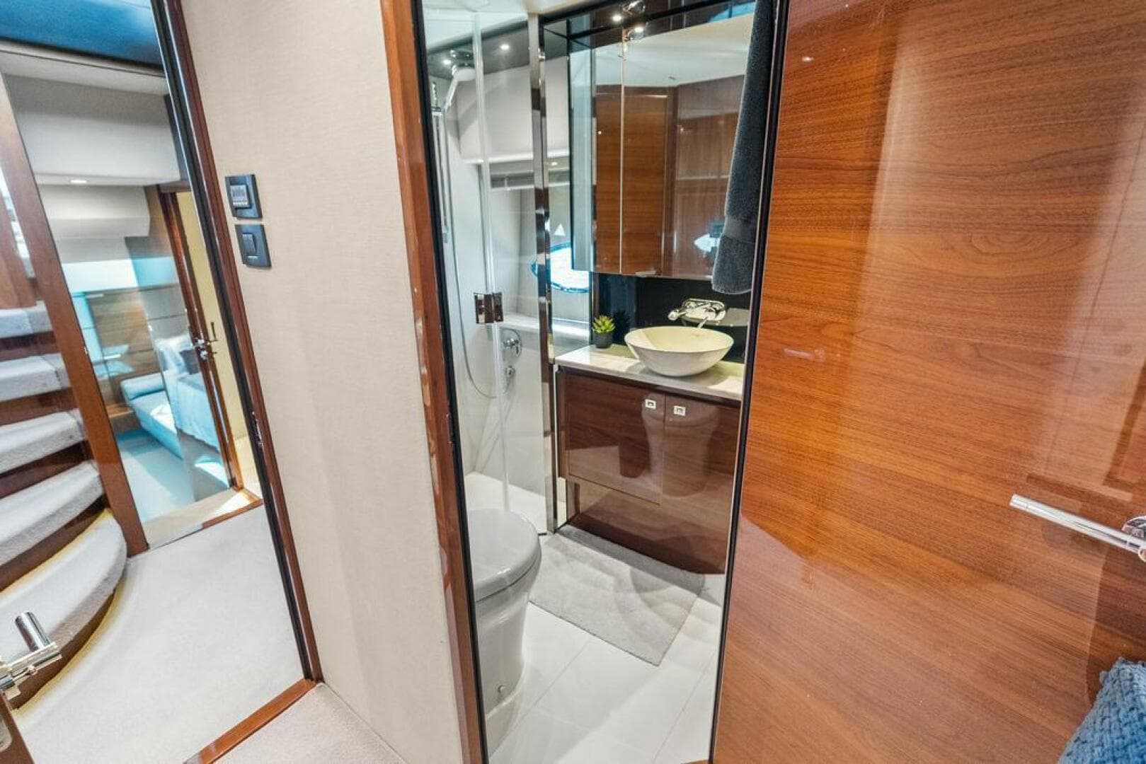 2016 Princess 60 Flybridge Motor Yacht