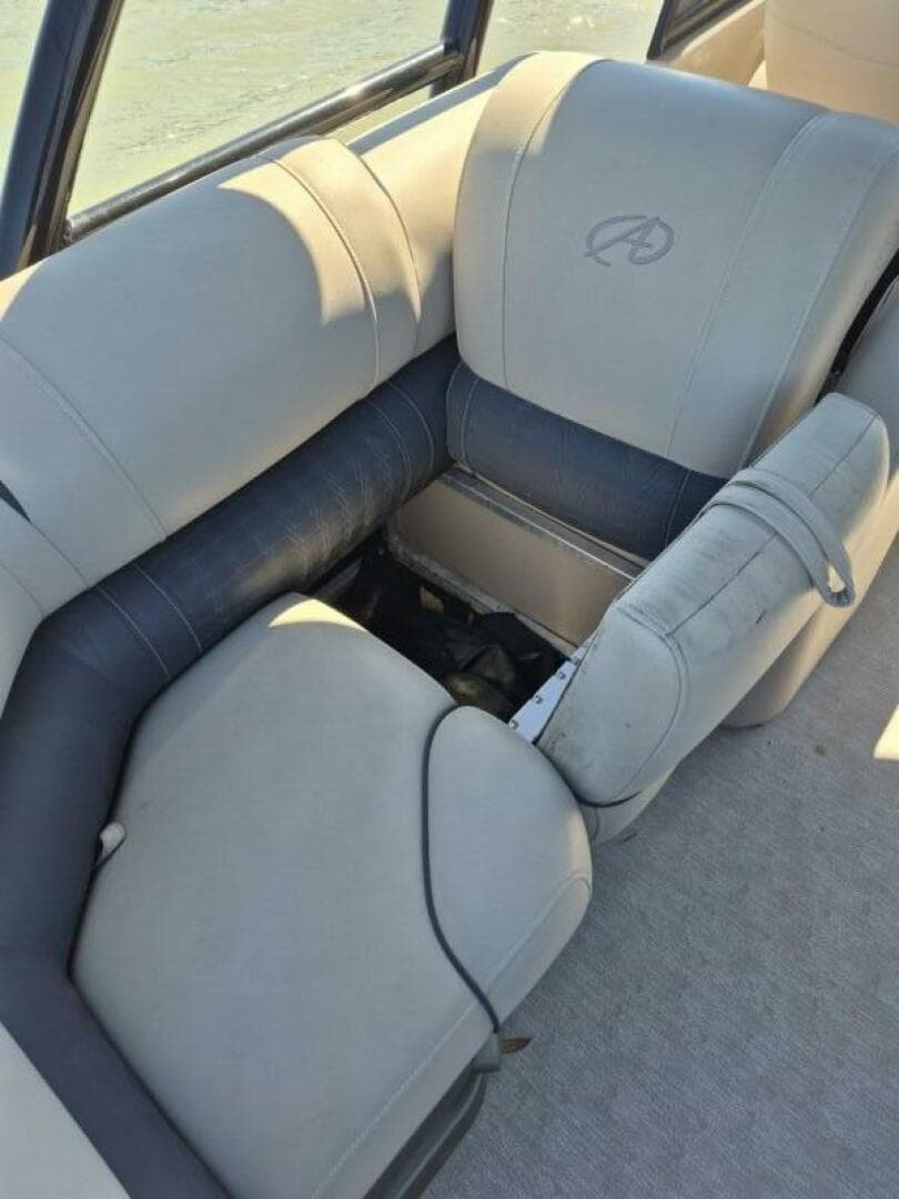 2017 Avalon 2785 Catalina QL