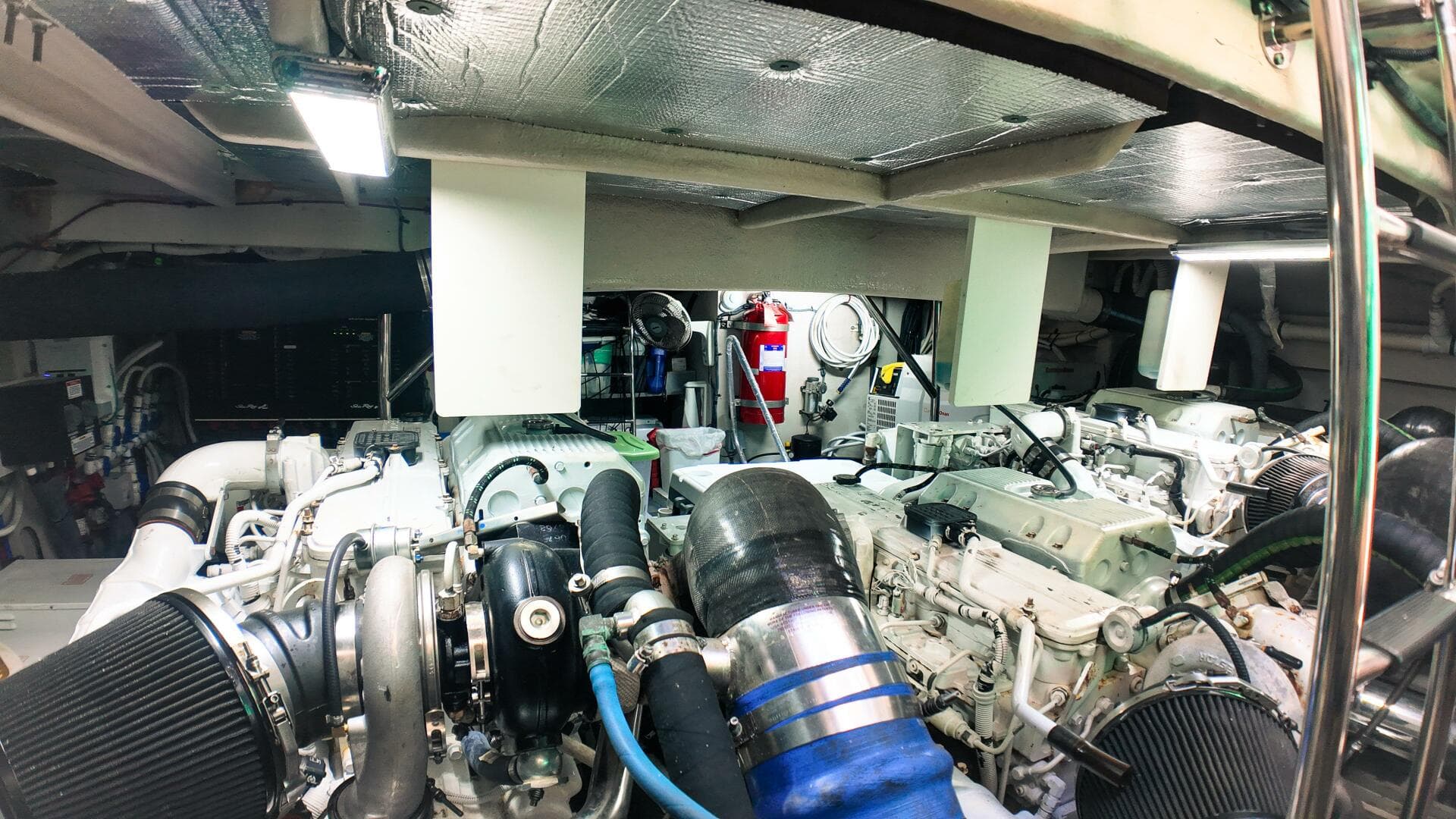 2016 Sea Ray L590 Fly