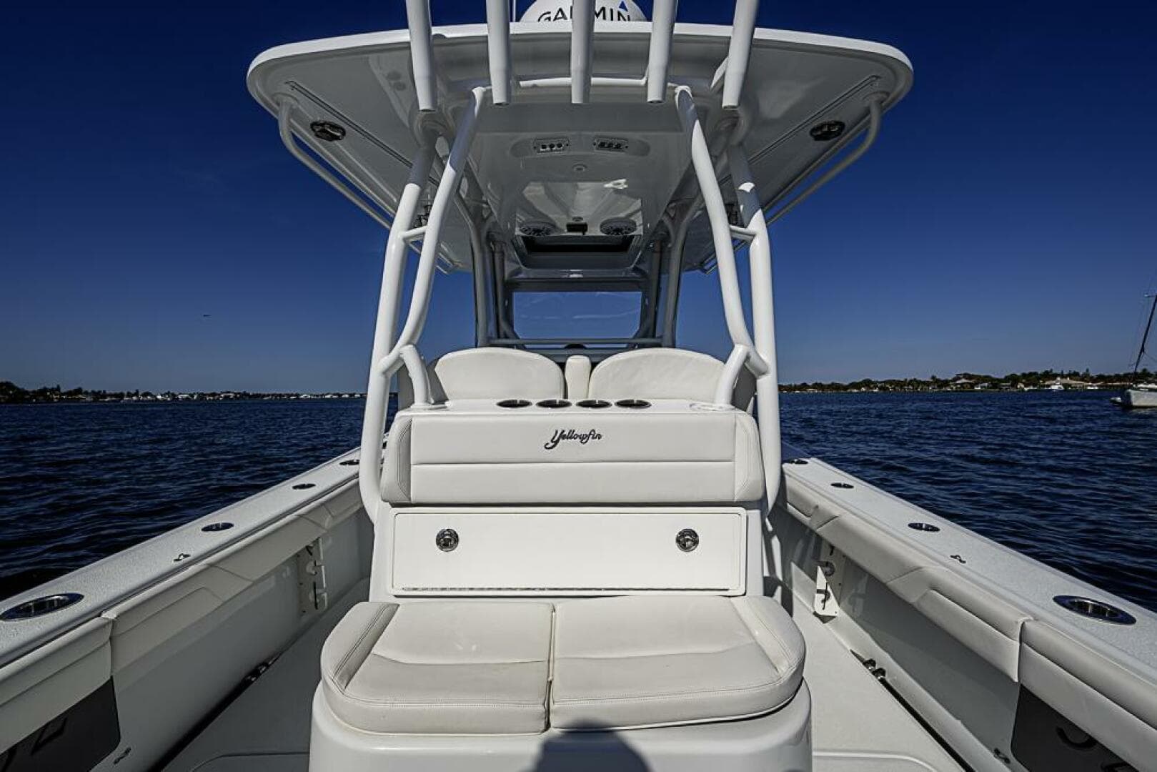 2021 Yellowfin 32 Offshore