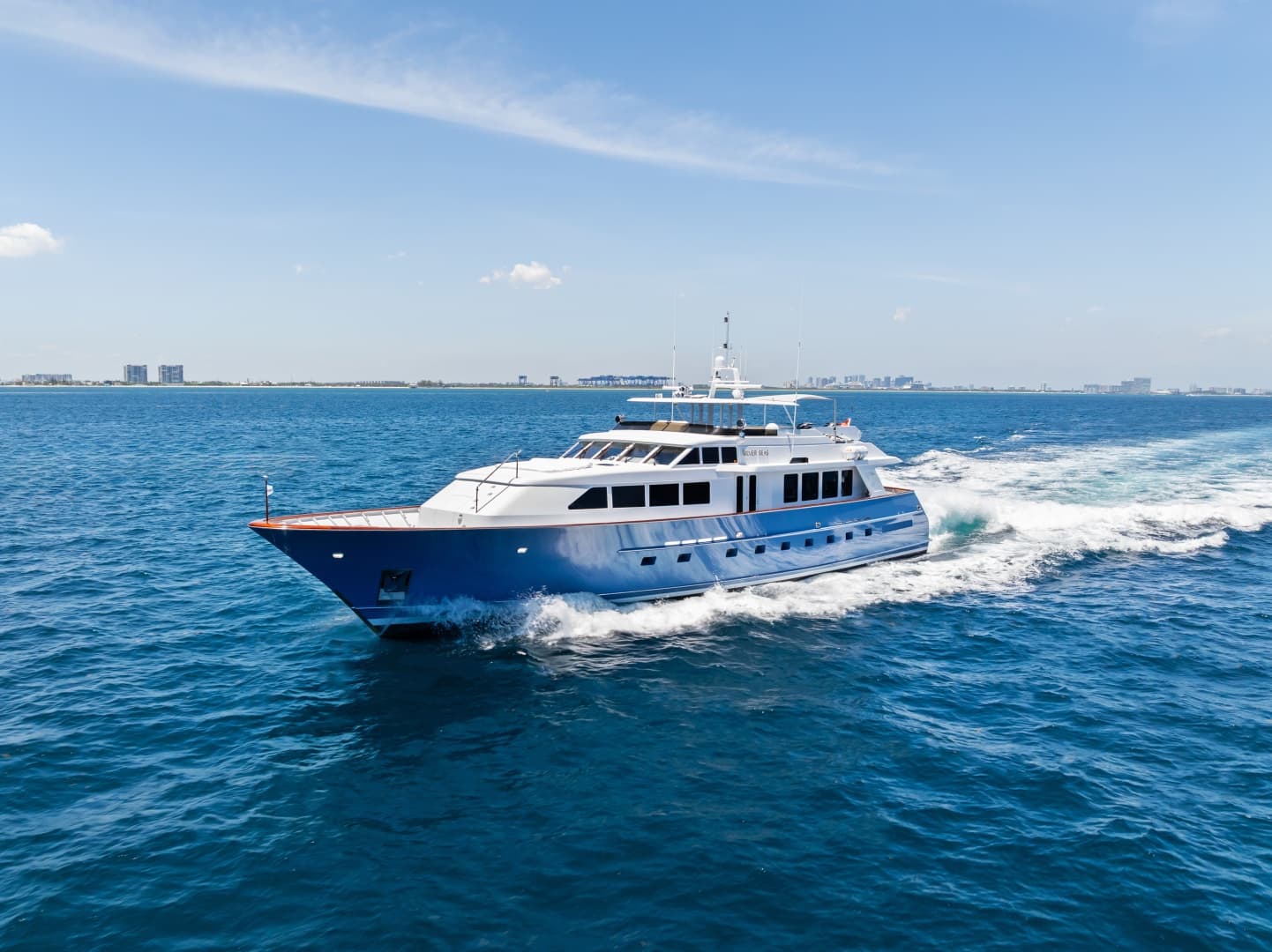 1998 Burger Raised Pilothouse