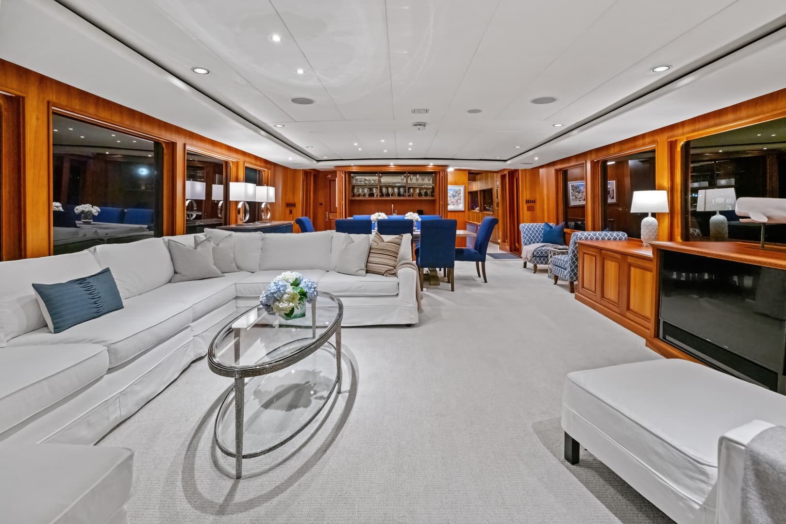 1998 Burger Raised Pilothouse