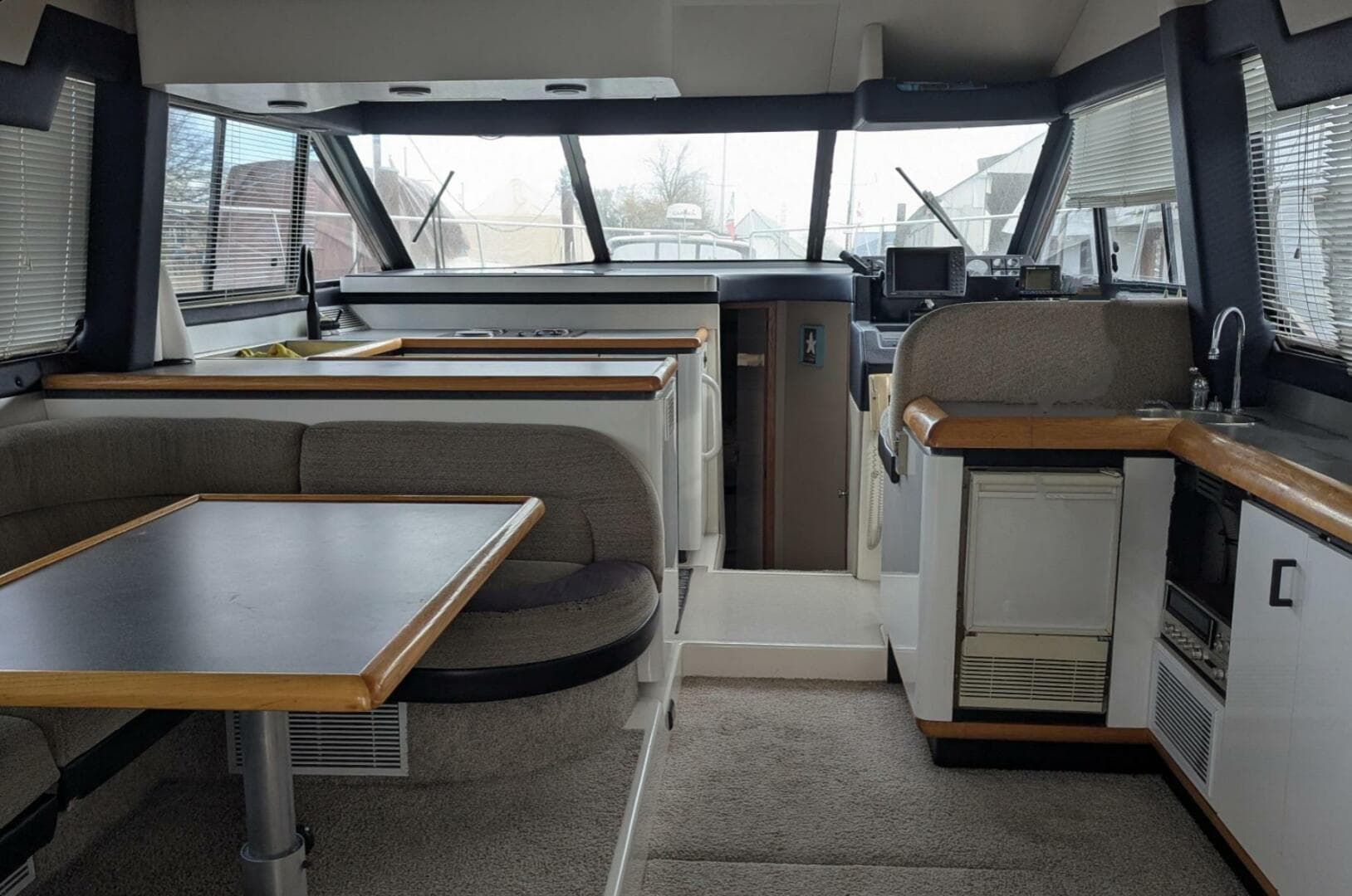 1991 Bayliner 4388 Motoryacht