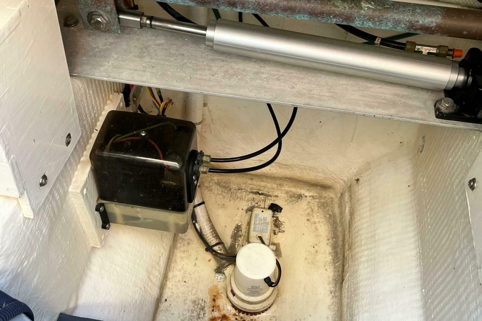 2006 Sabreline 36 Flybridge