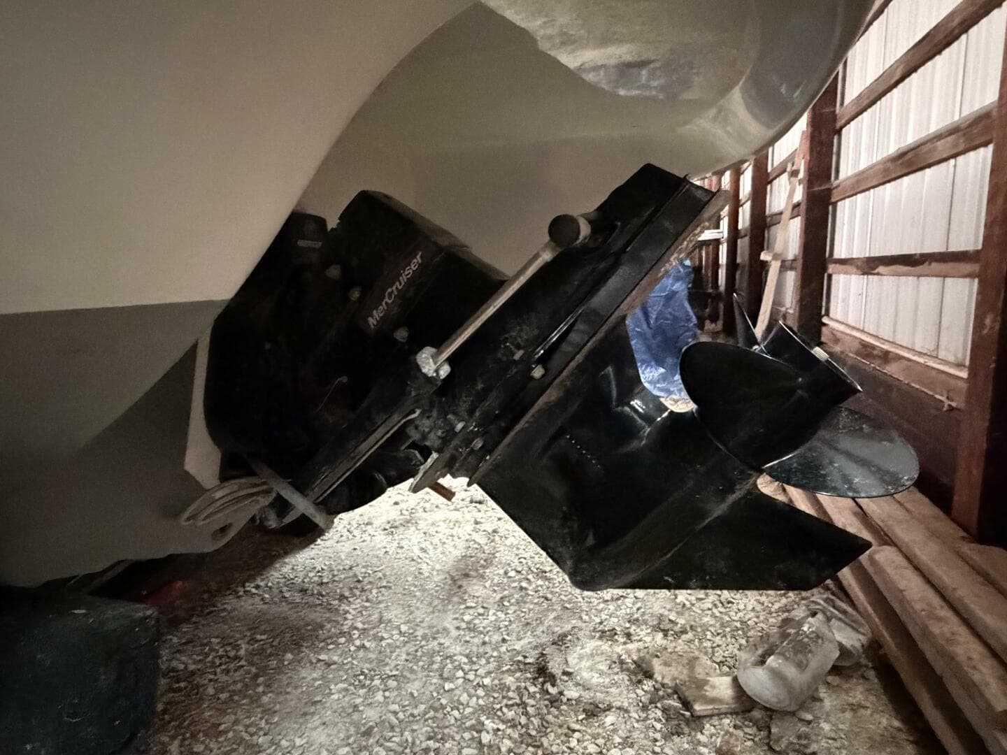 2019 Stingray 208 LS