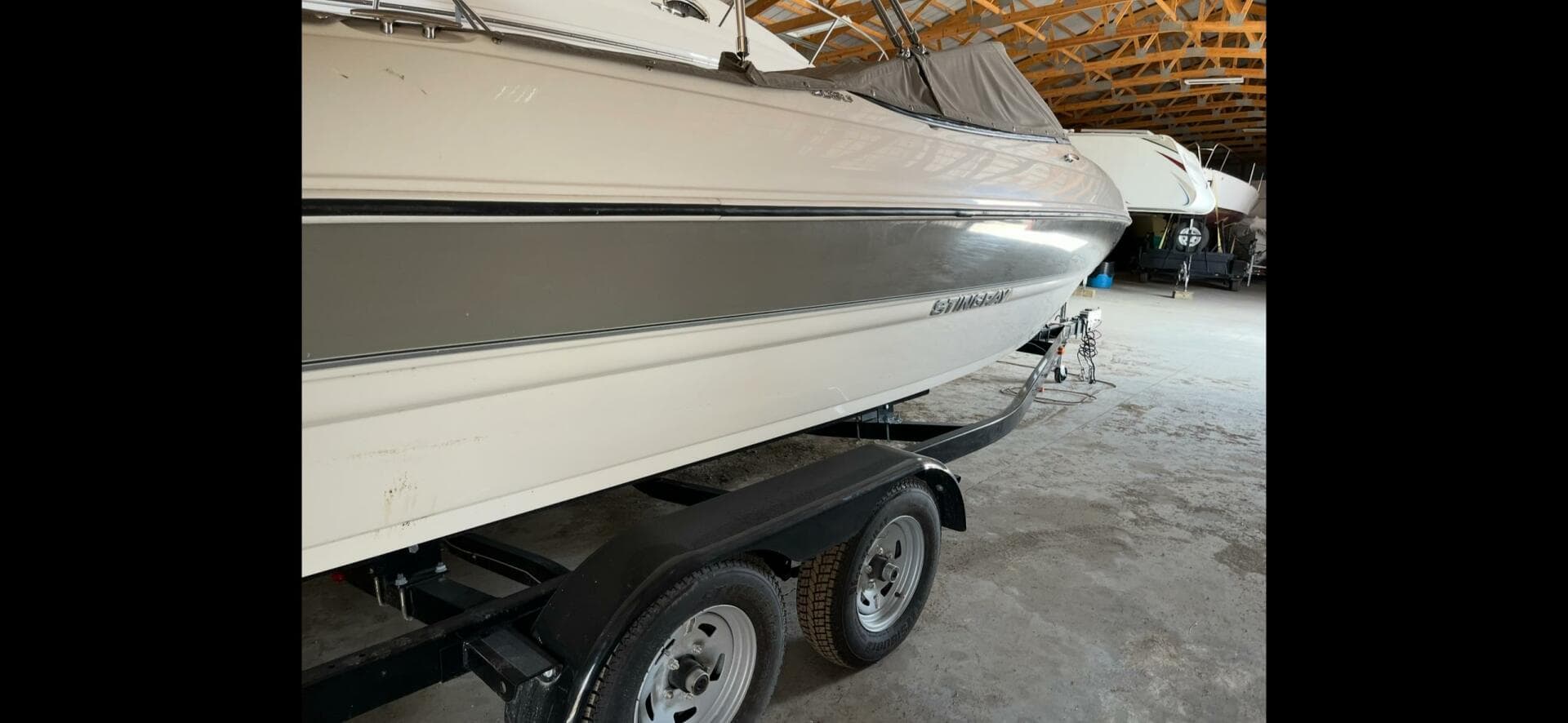 2019 Stingray 208 LS