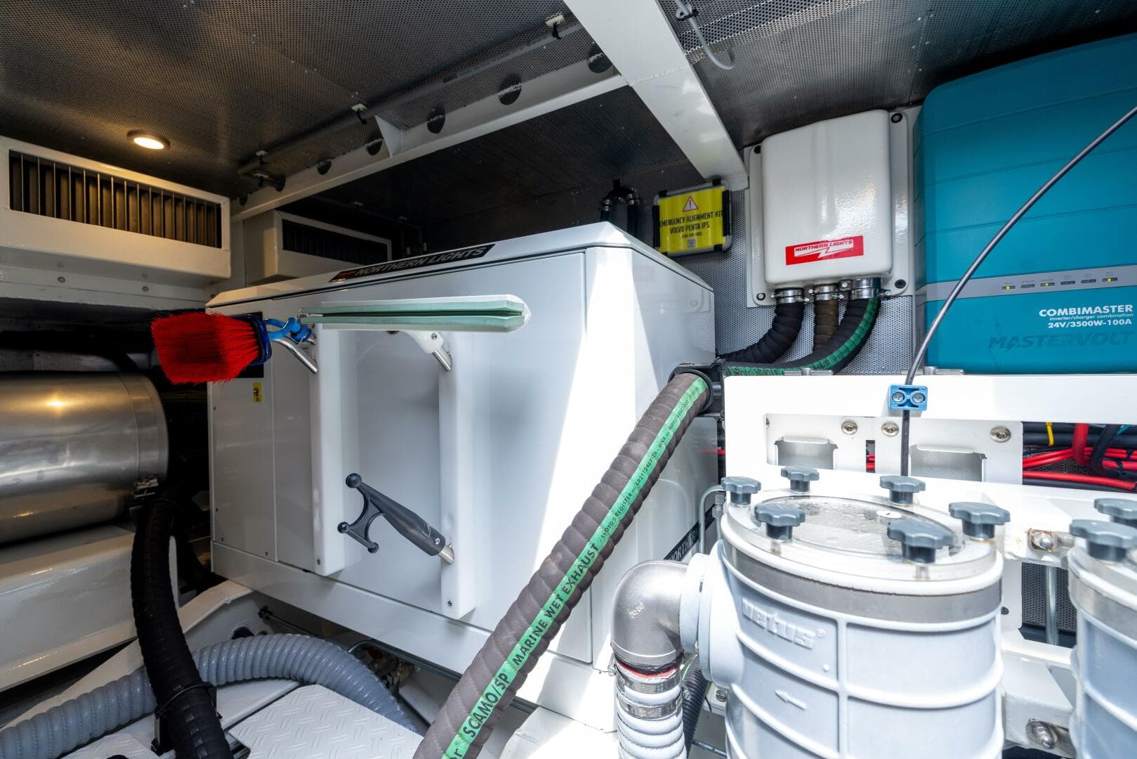 2025 Steeler Bronson 67 Beachclub