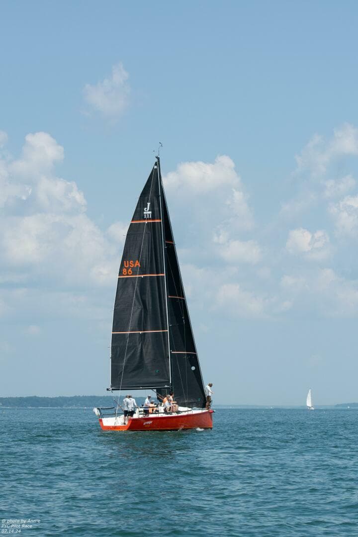 2013 J Boats J/111