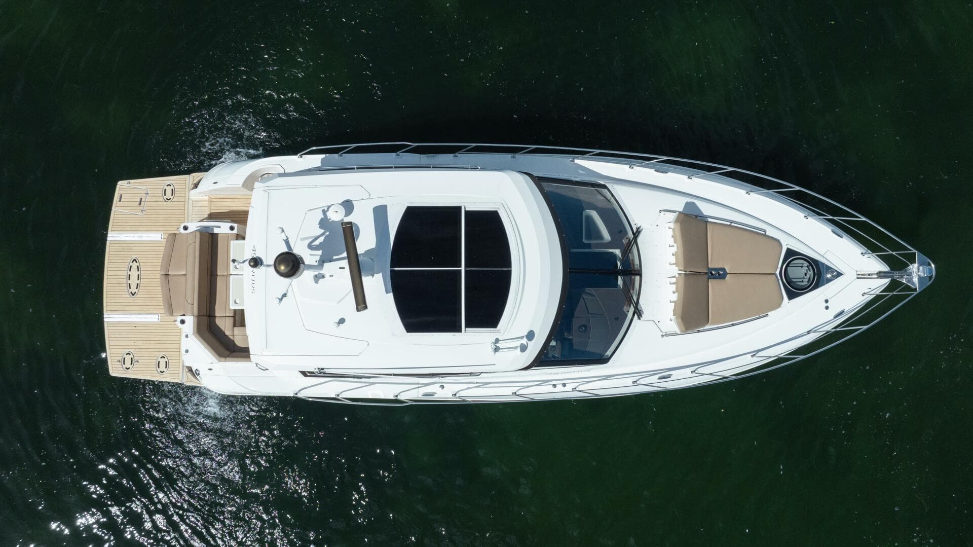 2016 Cruisers Yachts 45 Cantius