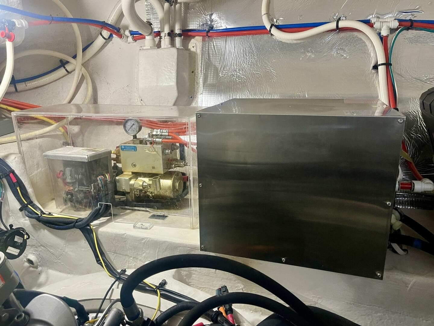 2016 Cruisers Yachts 45 Cantius