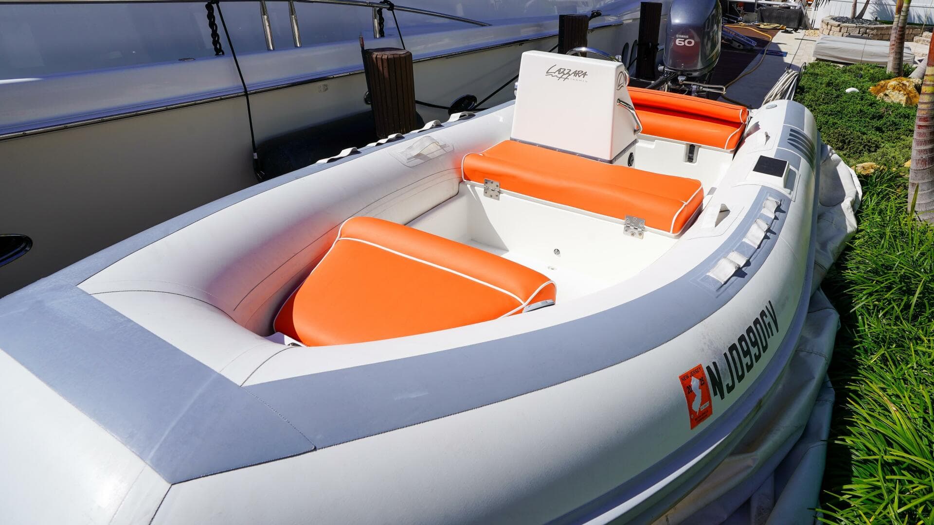 2004 Lazzara Yachts 80 SL