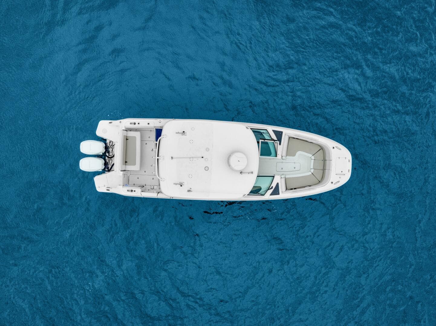 2018 Boston Whaler 320 Vantage