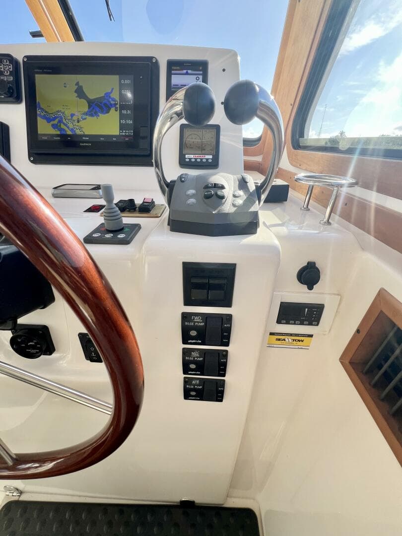 2006 Sabre 38 Hard Top Express