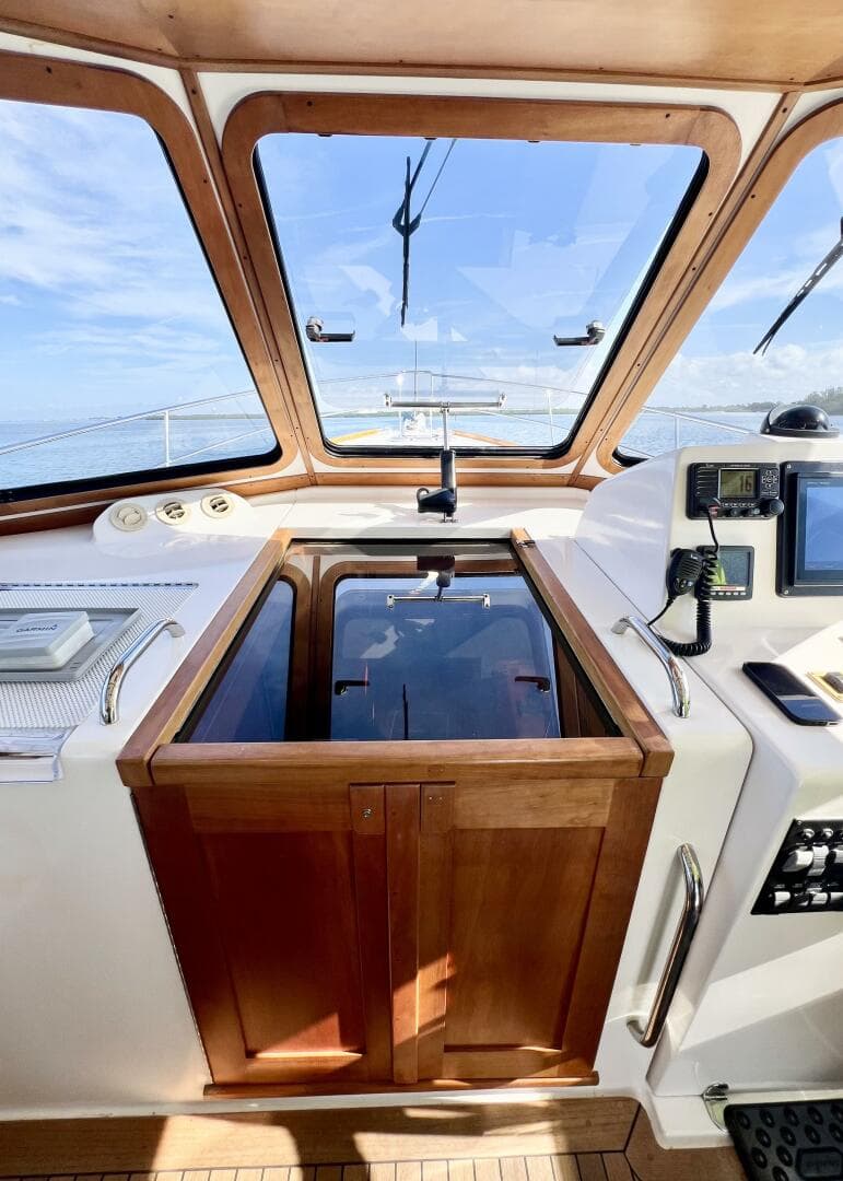 2006 Sabre 38 Hard Top Express