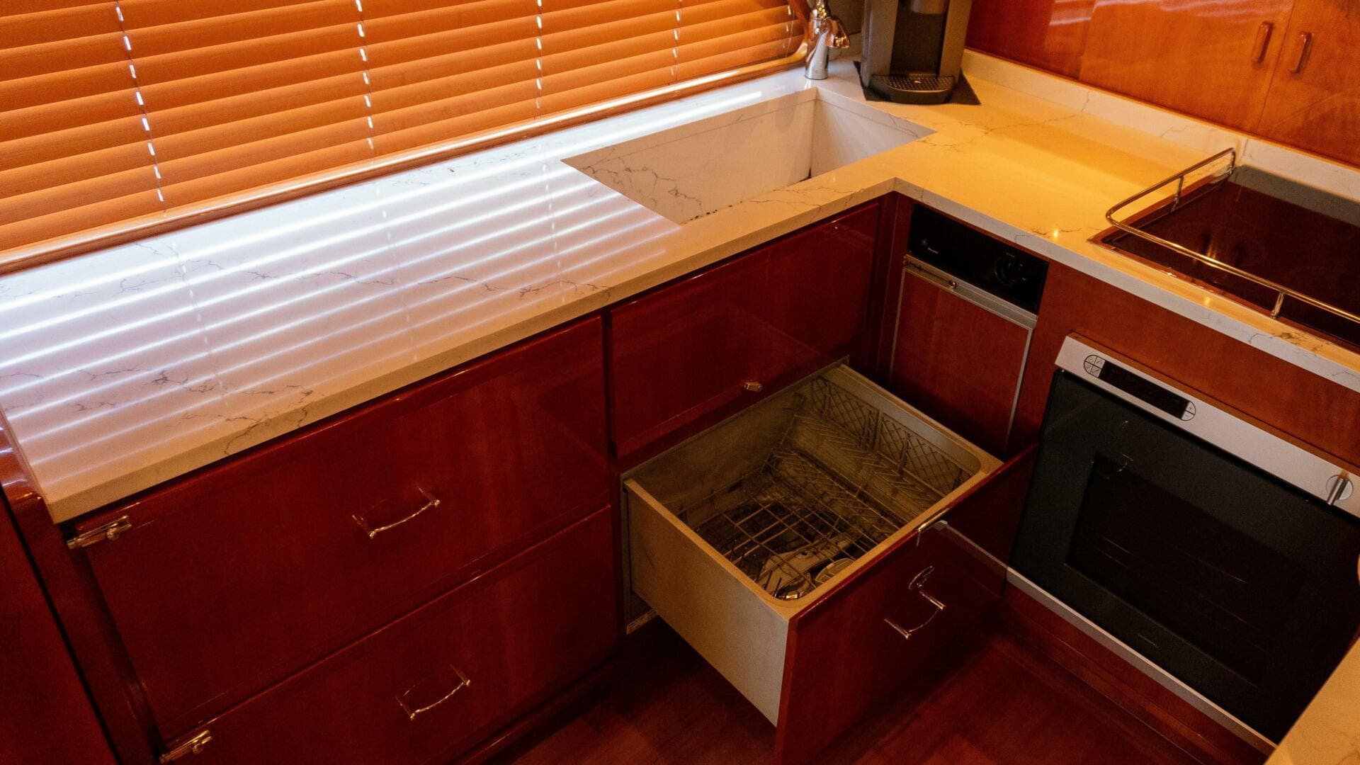 Bertram 67 - Chill 'N -