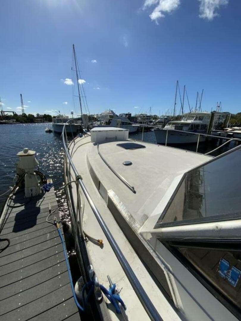 1987 President 41 Double Cabin Motor Yacht