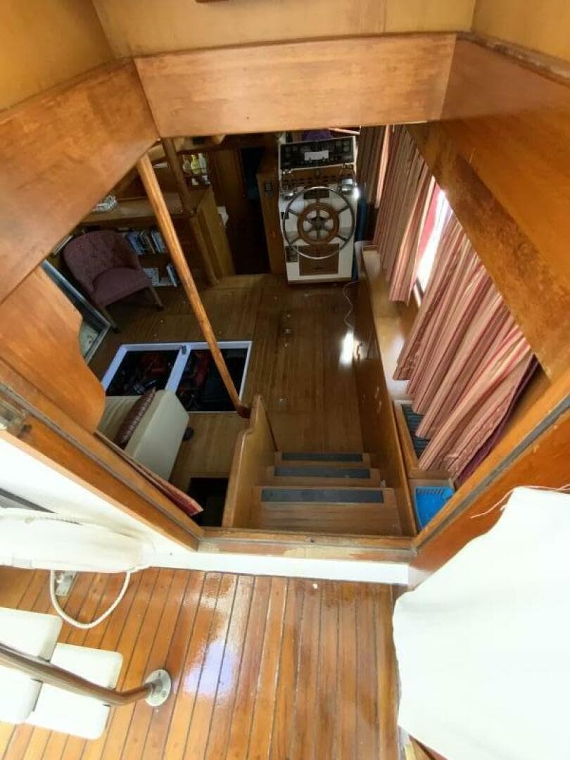1987 President 41 Double Cabin Motor Yacht