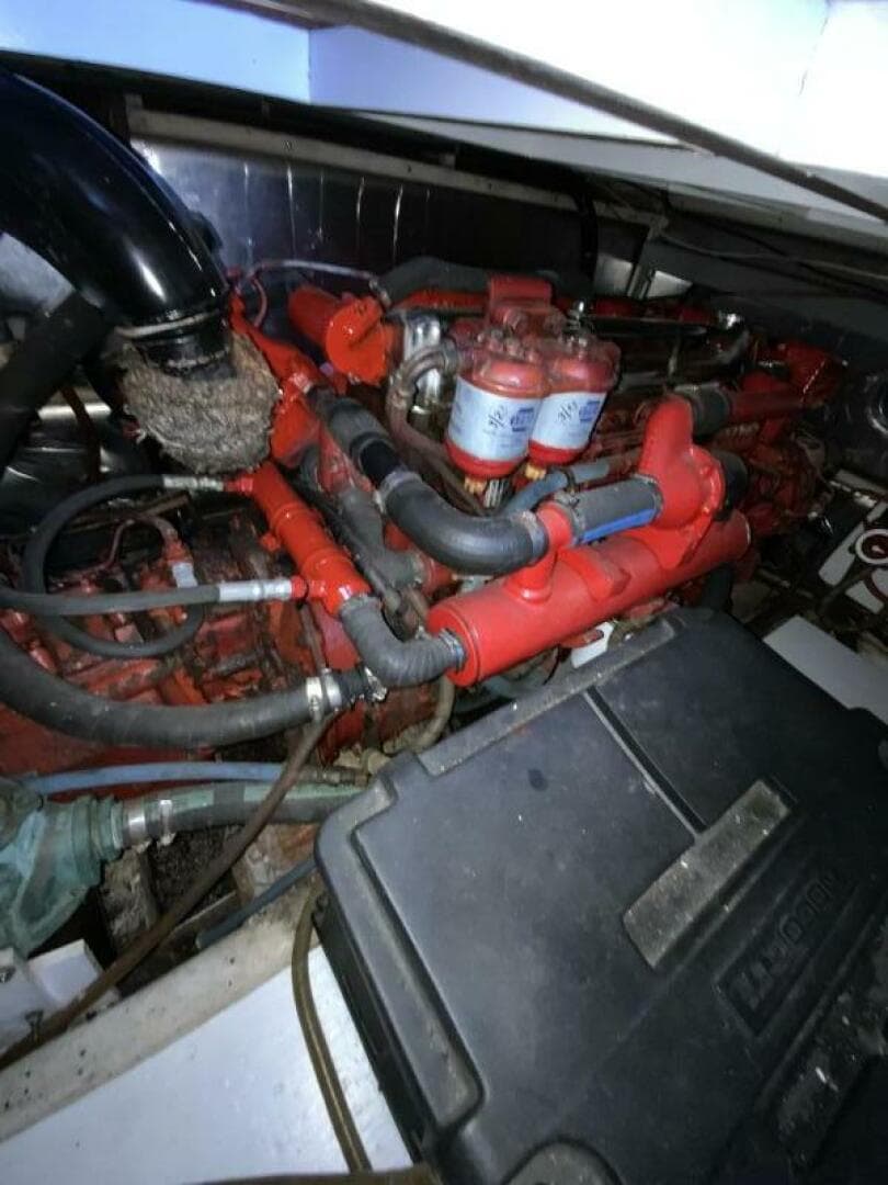 1987 President 41 Double Cabin Motor Yacht