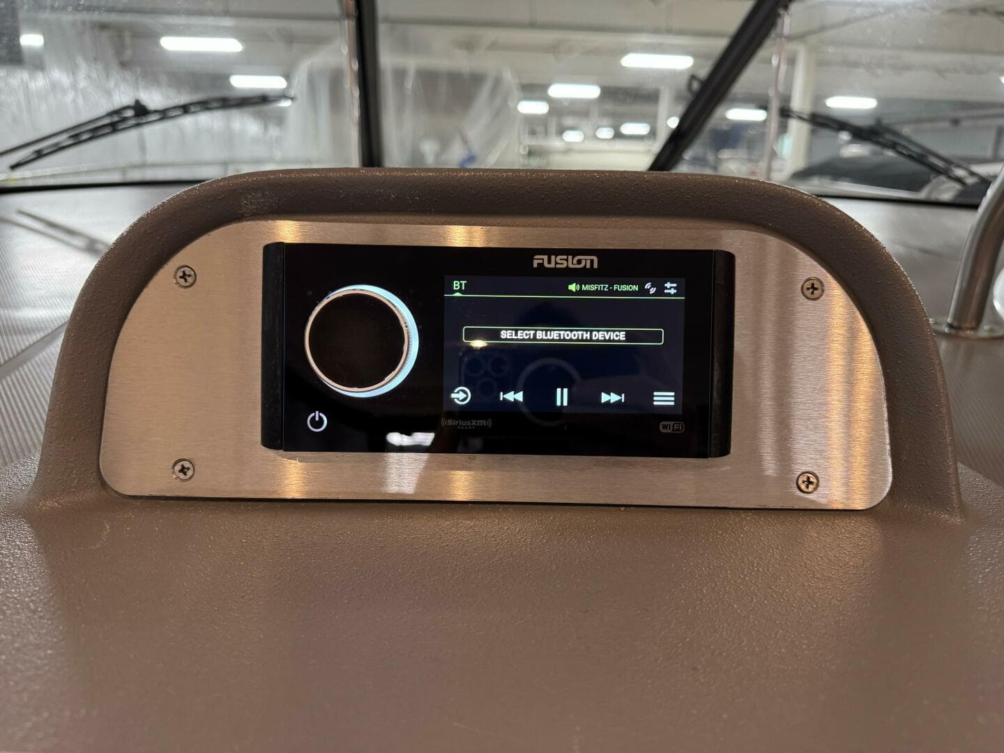 2005 Cruisers Yachts 420 Express