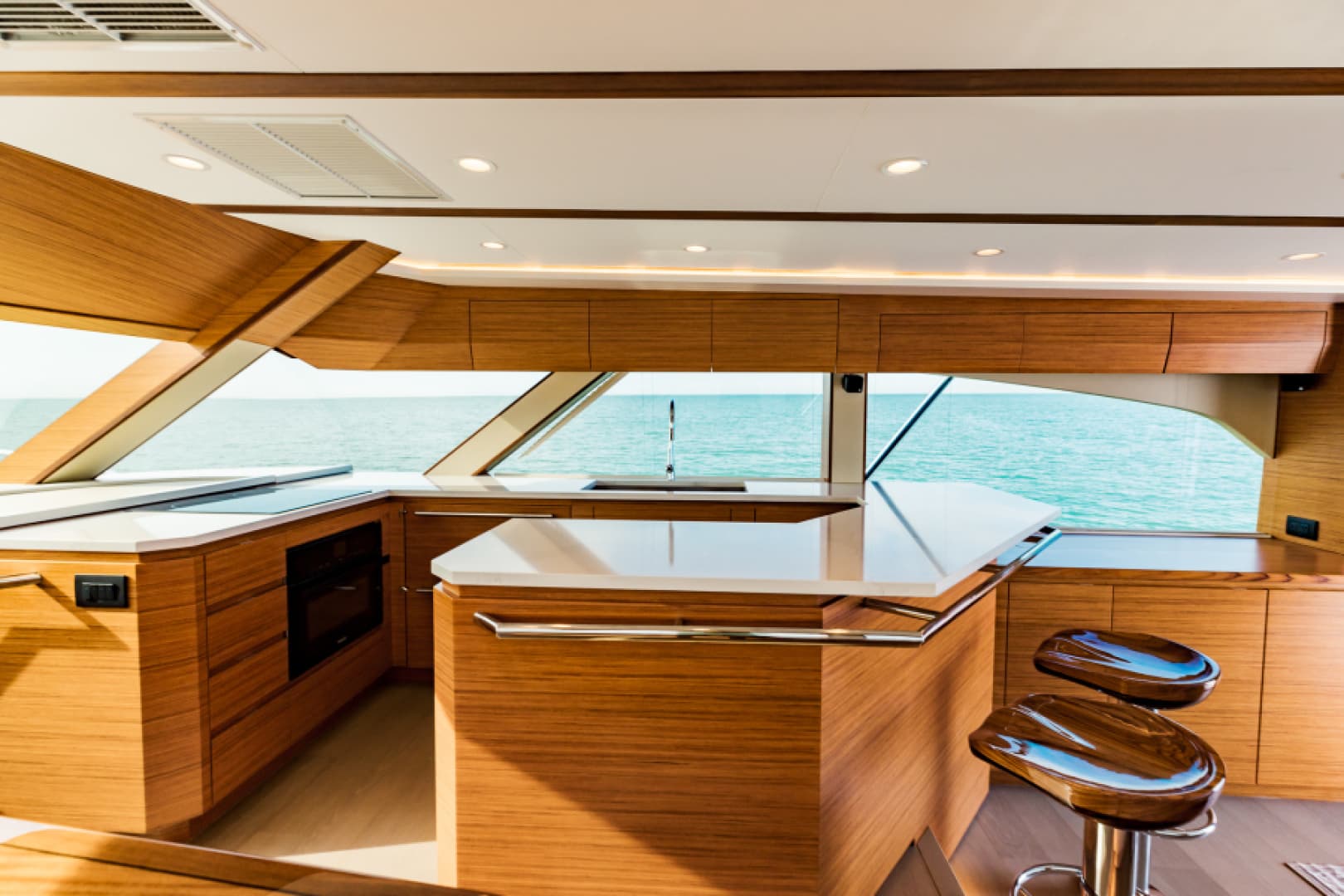 2020 Bertram 61 Convertible