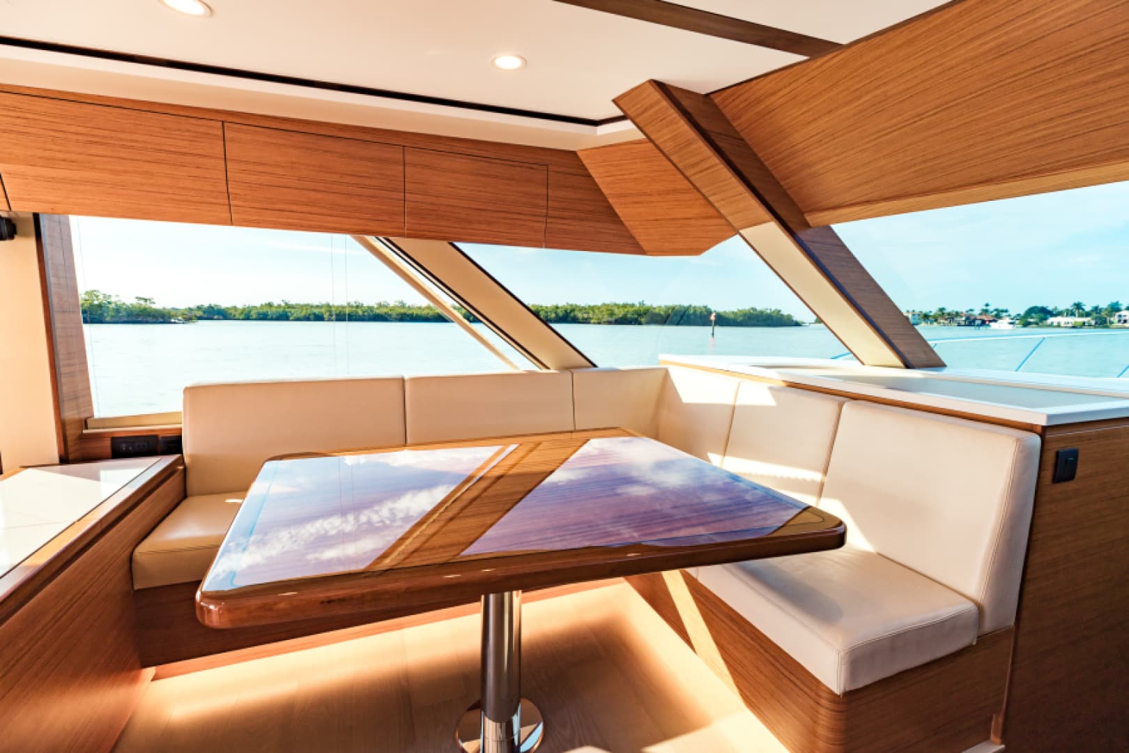 2020 Bertram 61 Convertible