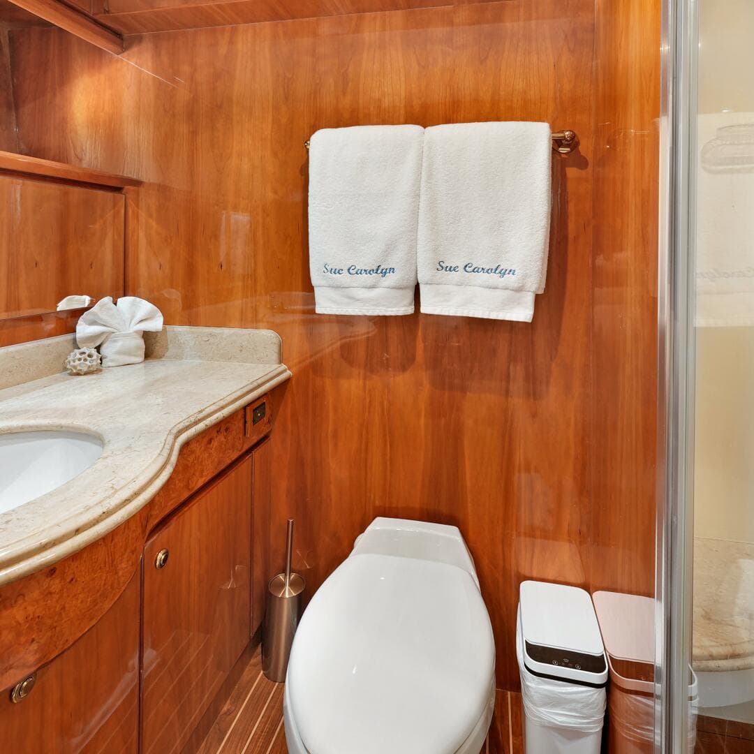 2003 Hargrave Sky Lounge