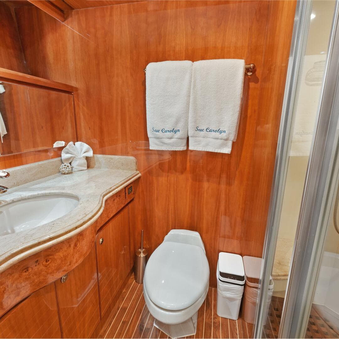 2003 Hargrave Sky Lounge