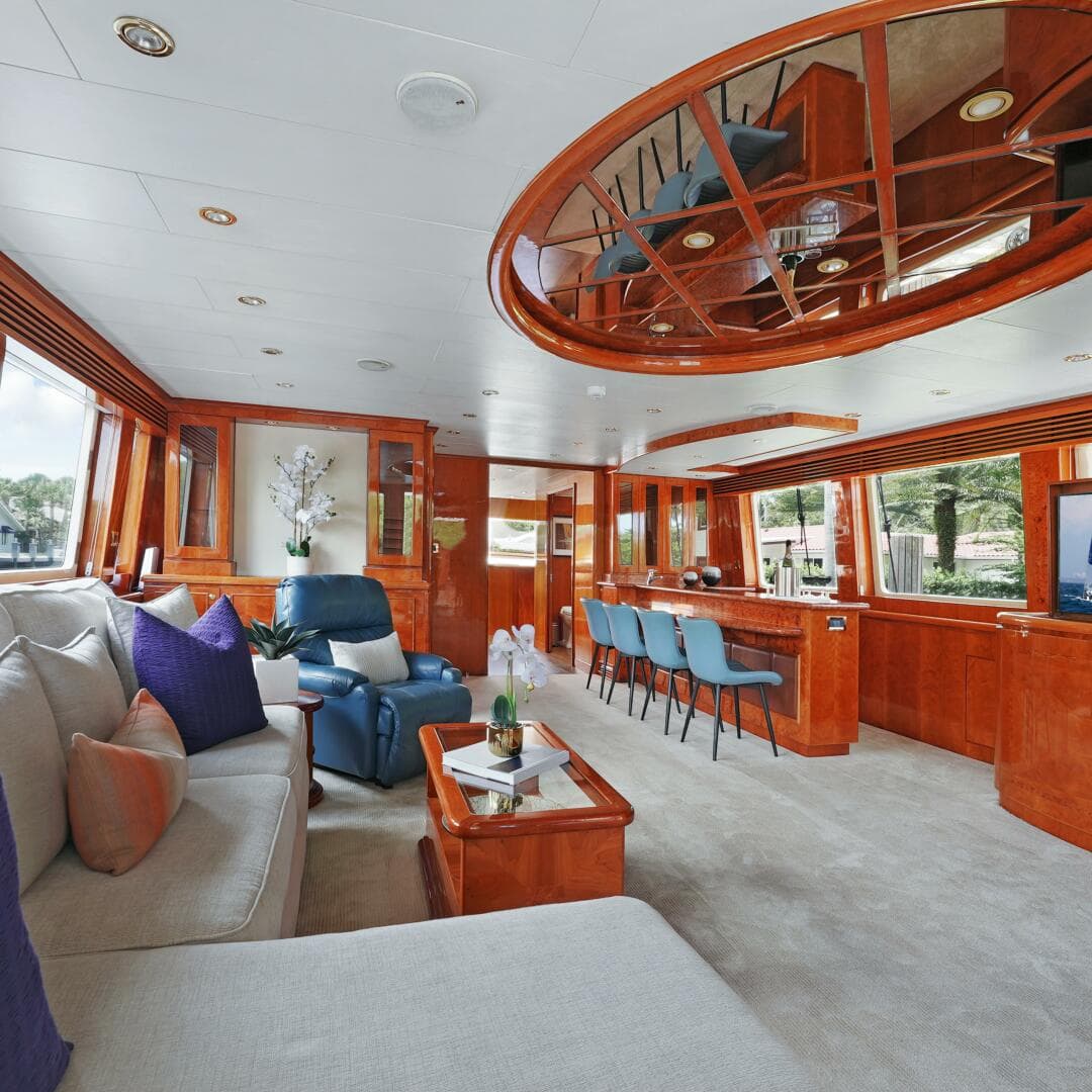 2003 Hargrave Sky Lounge