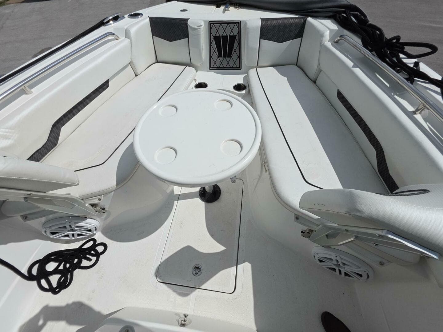 2022 Wellcraft 222 Fisherman