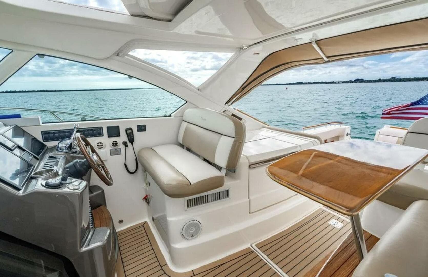 2013 Tiara Yachts 36 Coronet