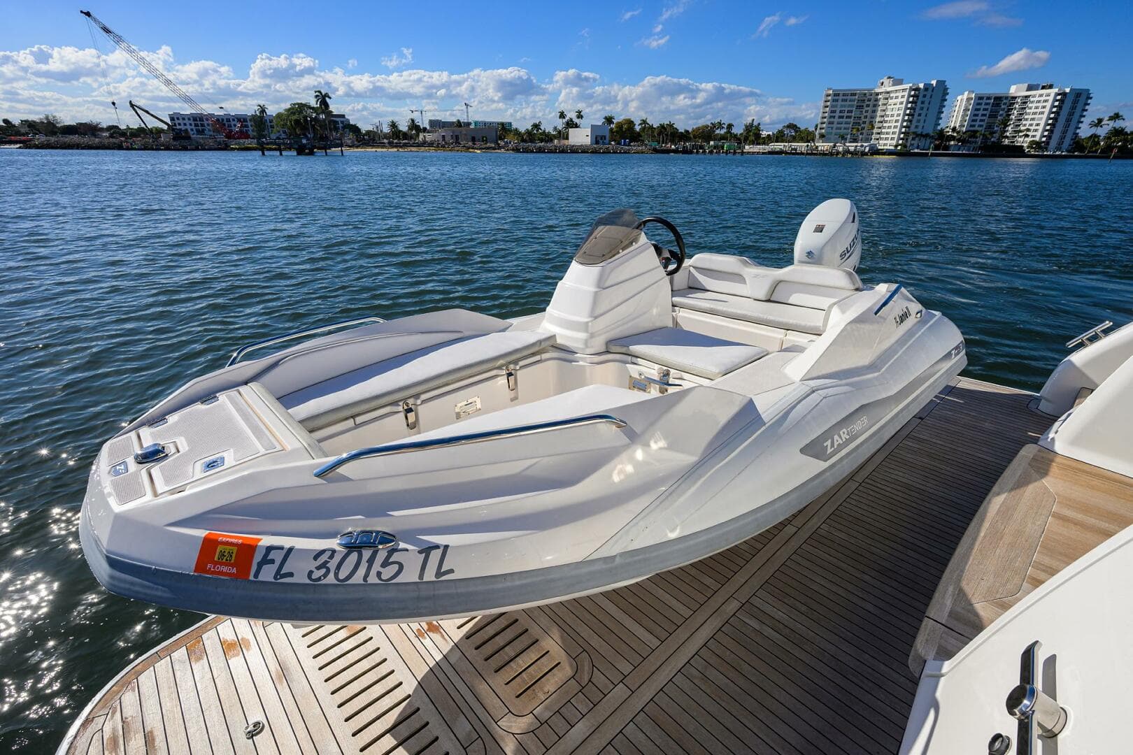 Princess Y78 - Janie II - Tender