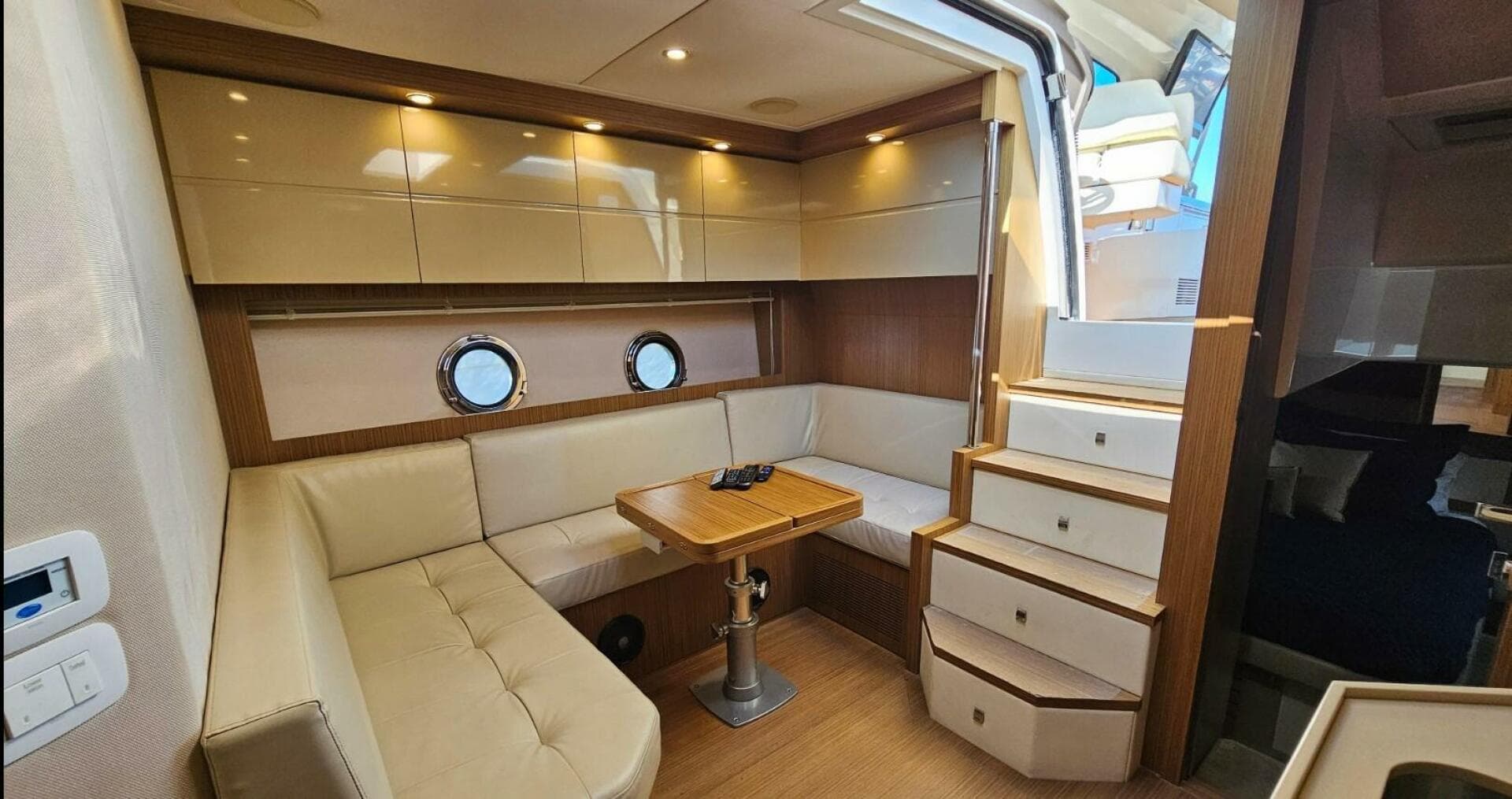 2015 Azimut Atlantis 50
