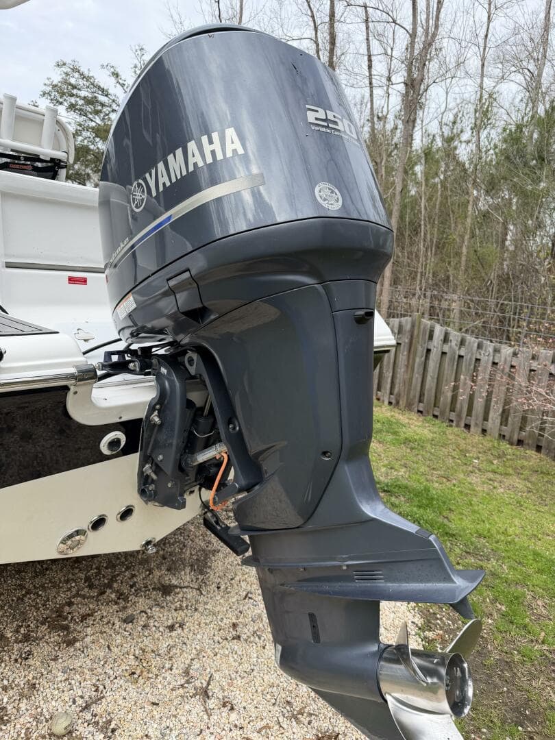 2015 Tidewater 230 LXF