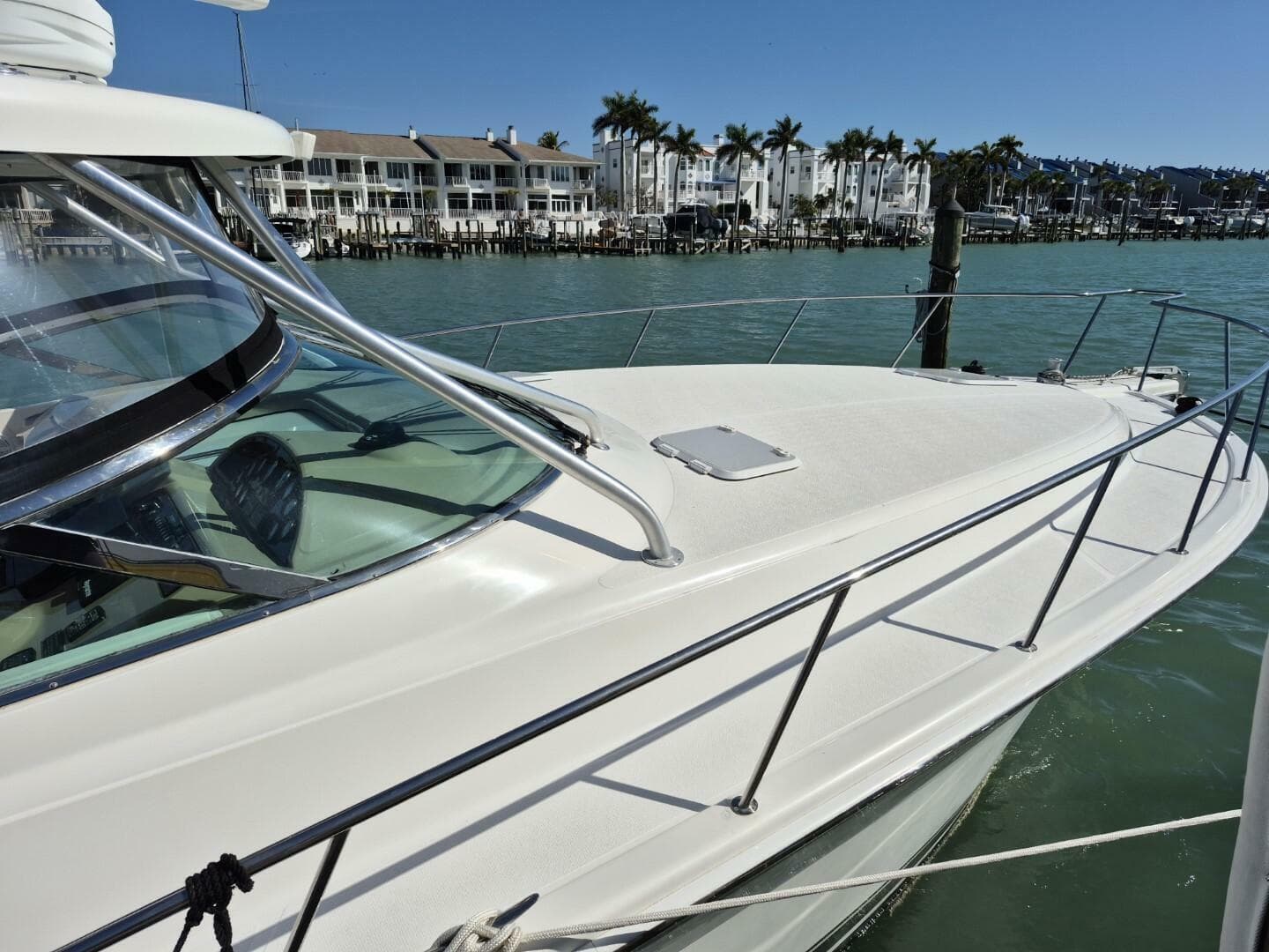 2004 Riviera 4000 Offshore